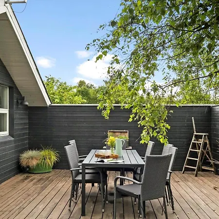 Holiday home Ha256-hals-nordvestvej-19 Hals